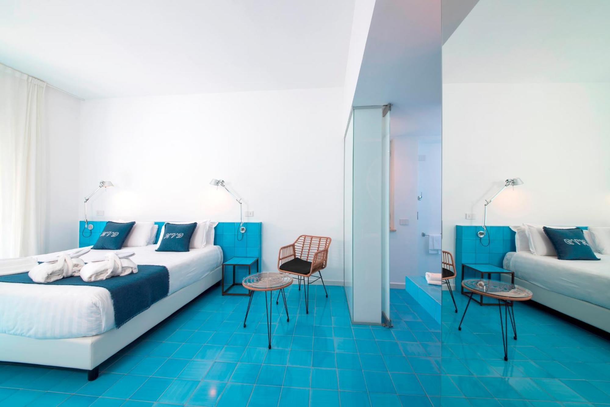Junior Suite,1566908318:JPEG