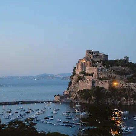 Villa To Ischia With Love-3