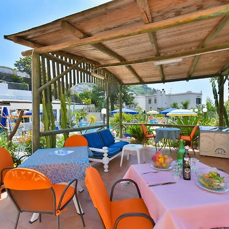 Hotel Terme Saint Raphael-3